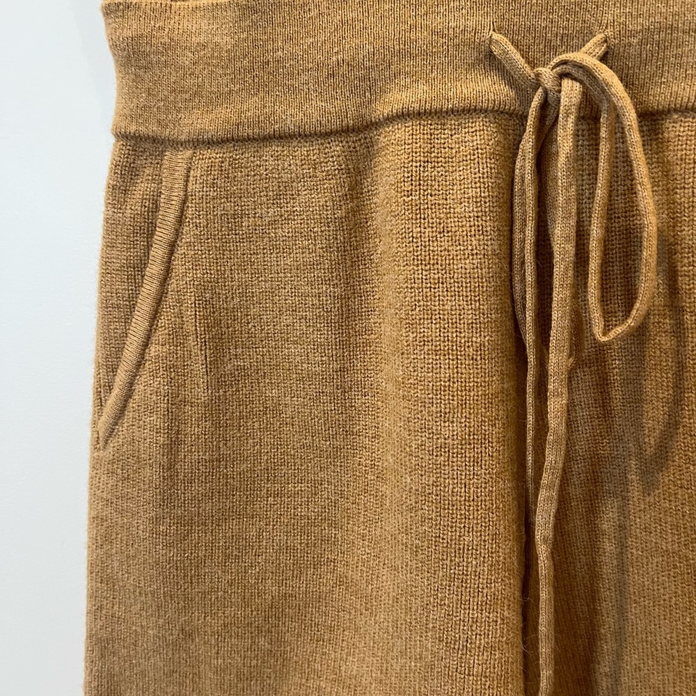 Vici Tan Sleeveless Jumpsuit NWOT - Picture 3 of 4